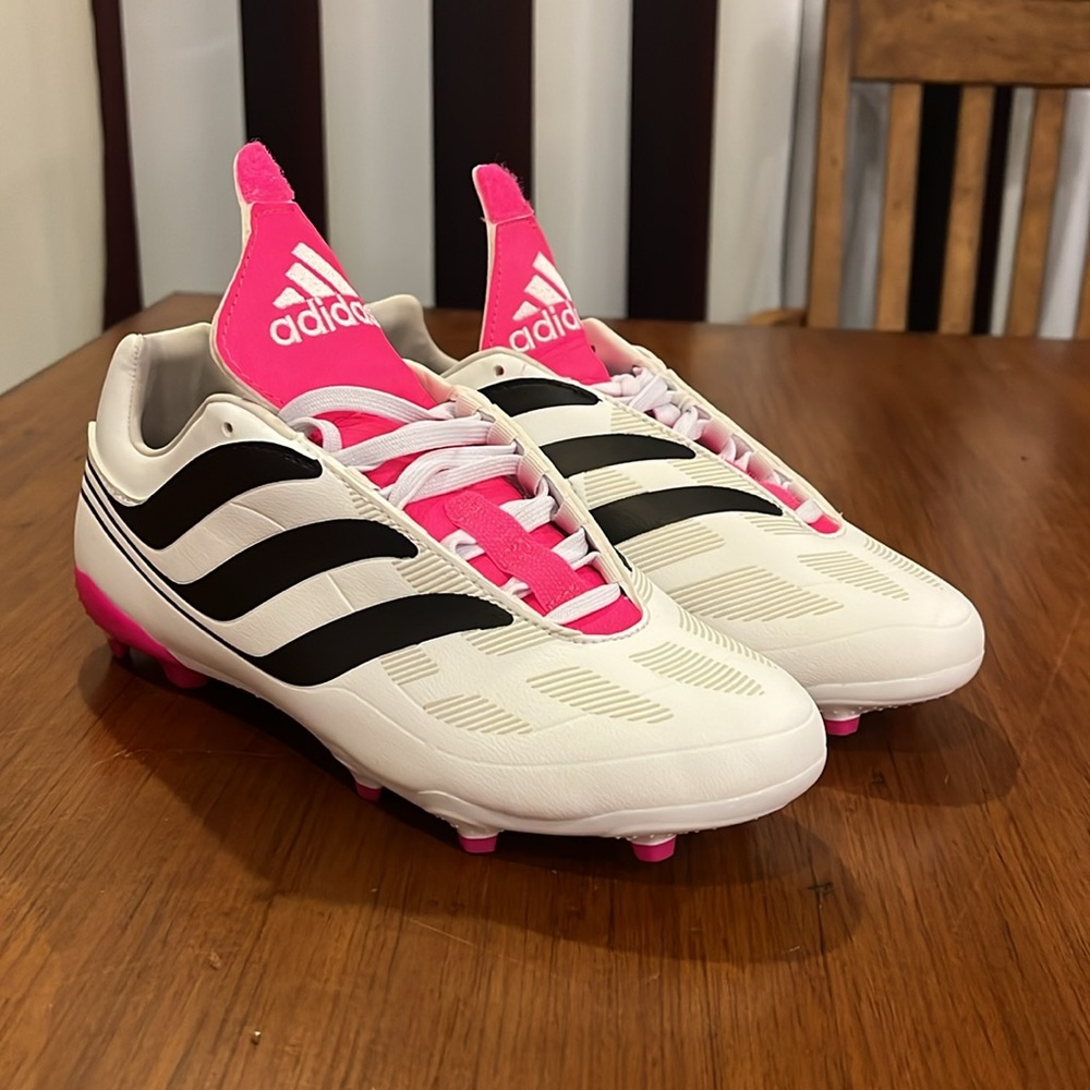 Adidas Predator Precision .3 FG J Soccer Cleats Shoes Boys Girls Youth Size 4.5